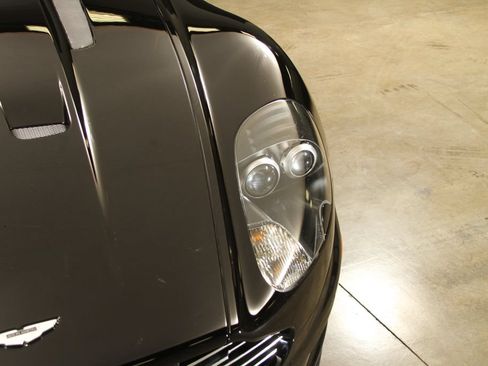 Used 2009 Aston Martin DBS Coupe RWD image 28