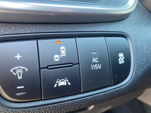 Used 2017 Kia Sorento SX FWD image 16