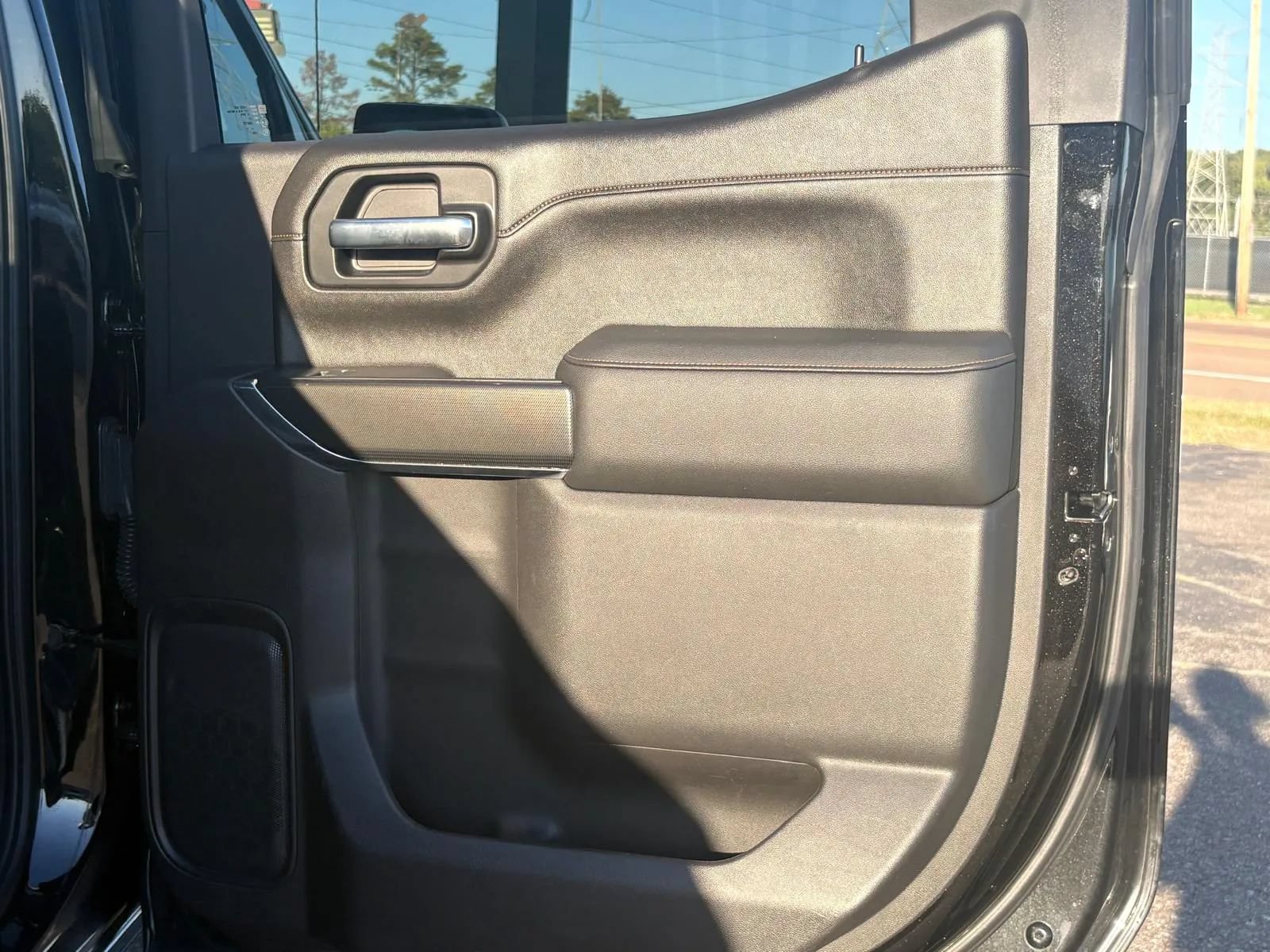 Used 2021 GMC Sierra 1500 AT4 w/ AT4 Preferred Package AWD/4WD image 15