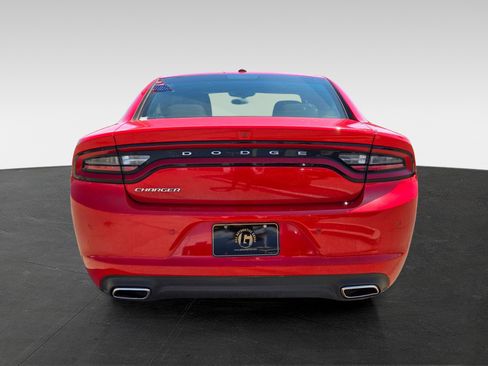 Used 2022 Dodge Charger SXT image 5