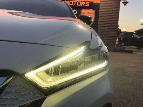 Used 2019 Nissan Maxima SR FWD image 4
