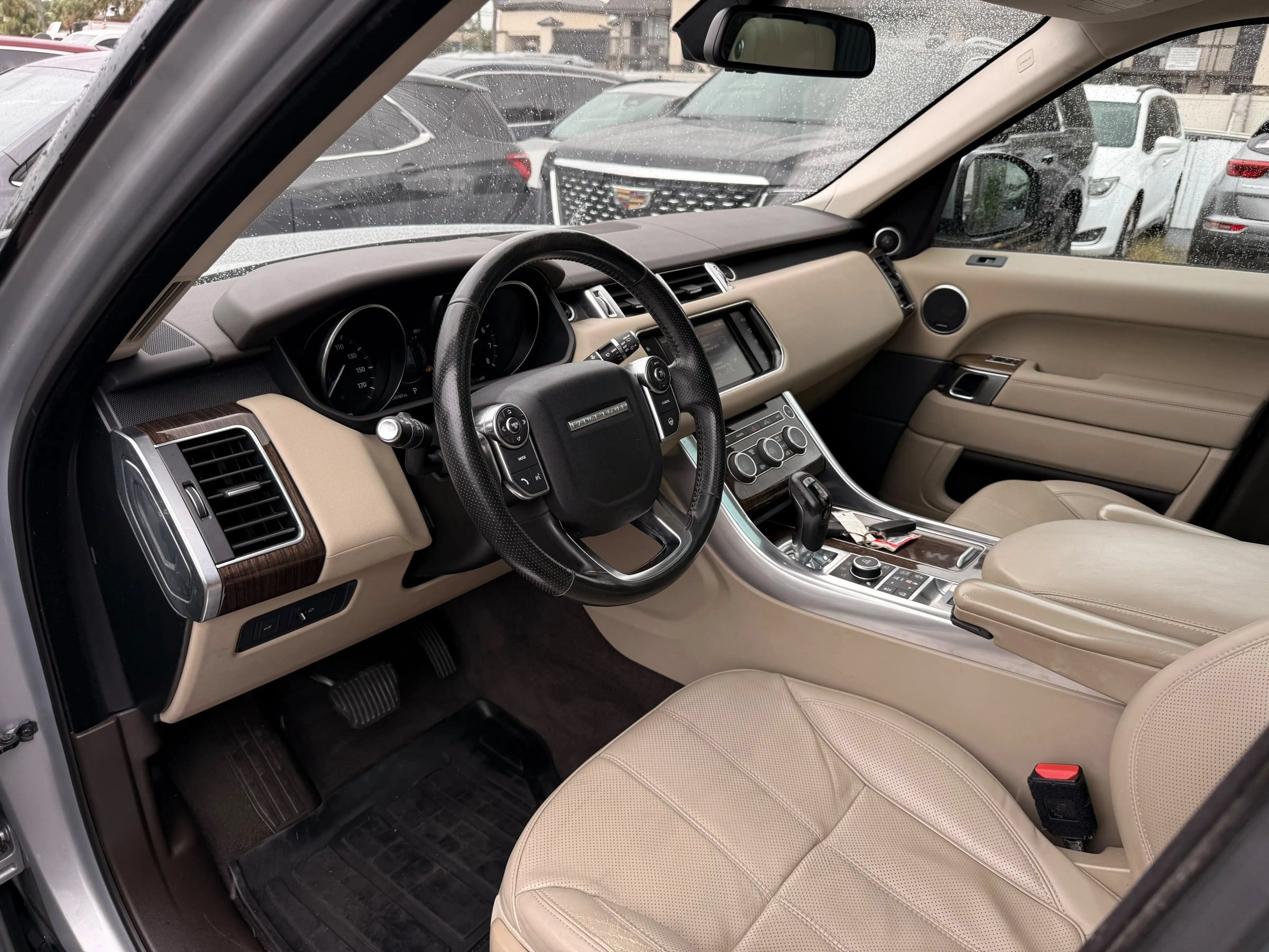 Used 2016 Land Rover Range Rover Sport HSE AWD/4WD image 8