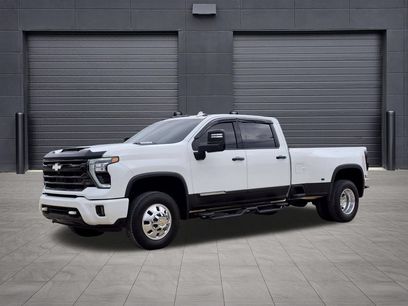 Used 2024 Chevrolet Silverado 3500 High Country w/ Technology Package