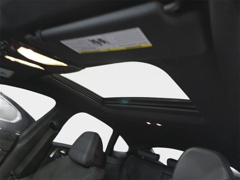 Certified 2025 BMW i4 eDrive40 w/ M Sport Package image 25