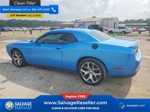 Used 2015 Dodge Challenger SXT Plus RWD image 3