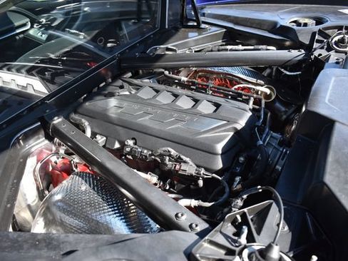 Certified 2025 Chevrolet Corvette Stingray Preferred Cpe w/ Z51 Performance Package RWD image 31