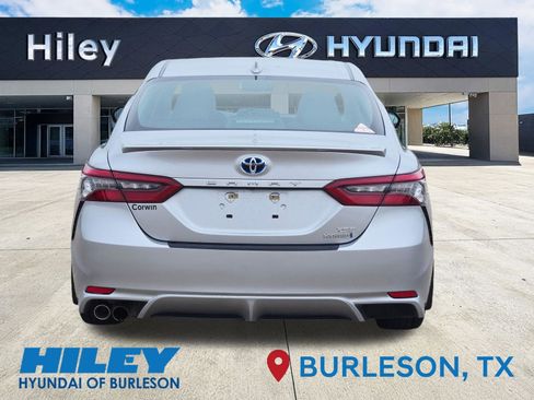 Used 2023 Toyota Camry XSE w/ Cold Weather Package FWD image 6
