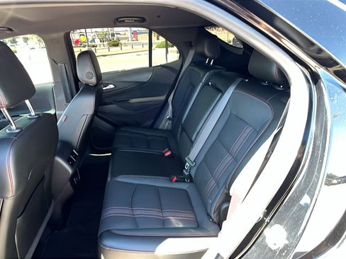 Certified 2024 Chevrolet Equinox RS image 24