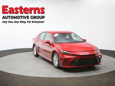 Used 2025 Toyota Camry LE FWD image 50