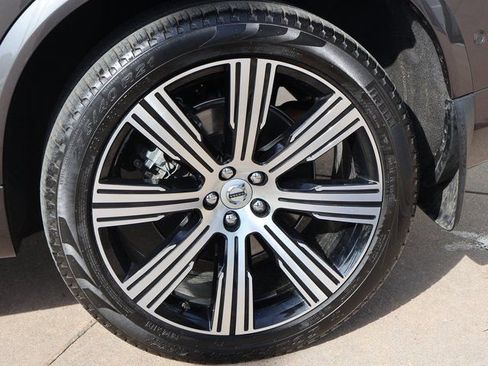 Used 2024 Volvo XC90 B6 Ultimate AWD/4WD image 46