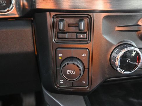 New 2025 Ford F250 Lariat w/ Lariat Ultimate Package image 31