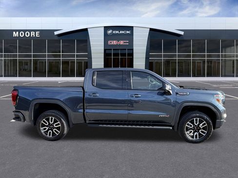 Used 2021 GMC Sierra 1500 AT4 w/ AT4 Premium Package image 3