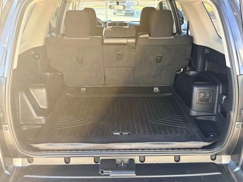 Used 2018 Toyota 4Runner SR5 image 10