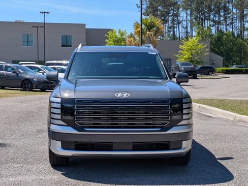 Used 2026 Hyundai Palisade Calligraphy image 2