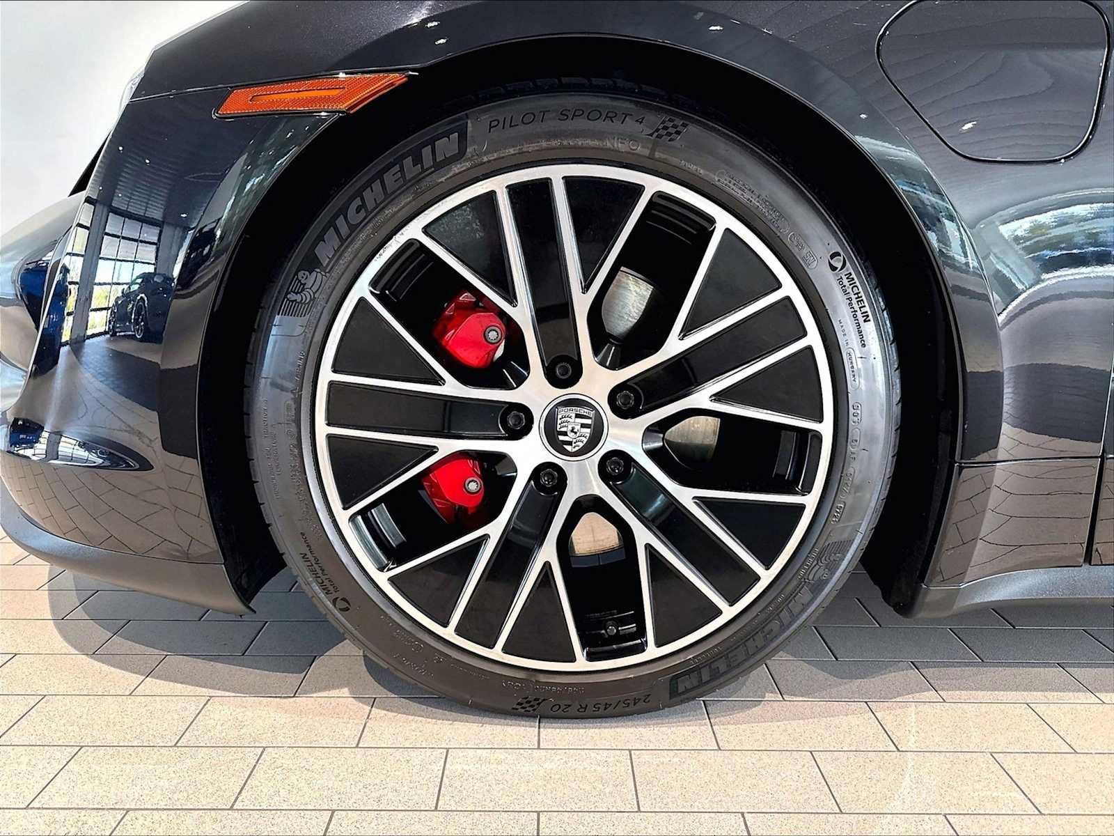 Used 2021 Porsche Taycan 4S AWD/4WD image 14