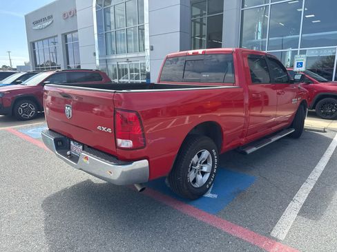 Used 2019 RAM 1500 Classic SLT image 7