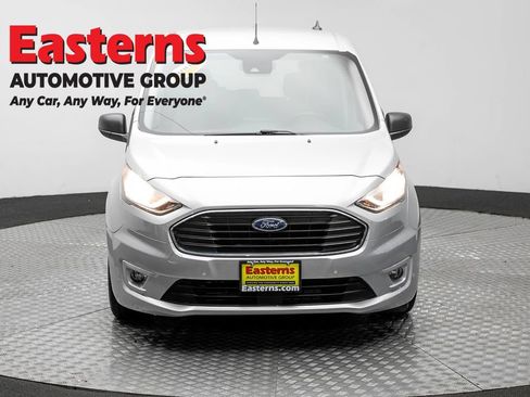 Used 2022 Ford Transit Connect XLT FWD image 2