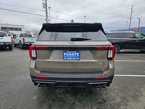 New 2026 Ford Explorer ST w/ Sun And Sound Package AWD/4WD image 4