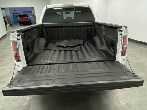 Used 2014 Ford F150 Raptor w/ Equipment Group 801A Luxury image 38