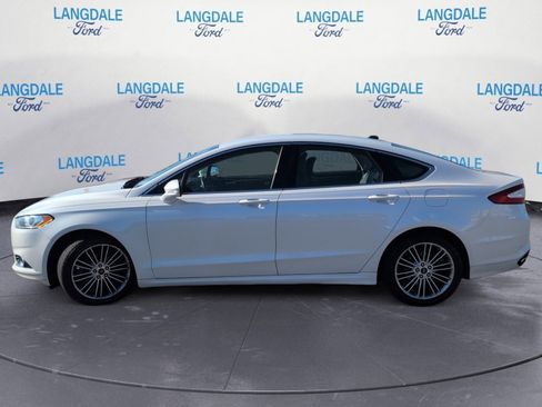 Used 2015 Ford Fusion SE w/ Equipment Group 202A image 10