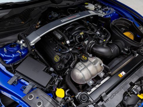 Used 2018 Ford Mustang Shelby GT350 w/ Electronics Package image 17