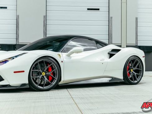 Used 2018 Ferrari 488 GTB RWD image 51