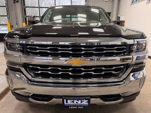 Used 2016 Chevrolet Silverado 1500 LTZ w/ Max Trailering Package image 3
