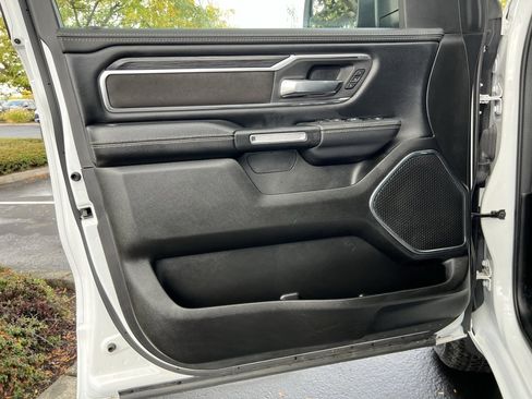 Used 2024 RAM 1500 Laramie image 9