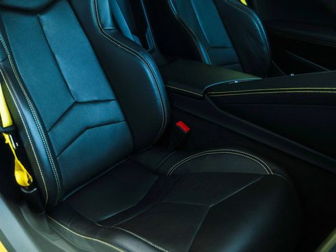 Used 2025 Chevrolet Corvette Z06 RWD image 31