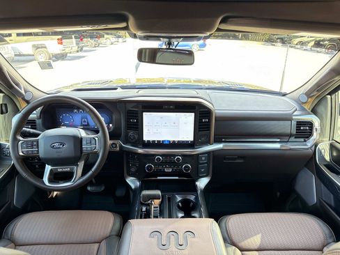 Used 2025 Ford F150 King Ranch w/ FX4 Off-Road Package image 13