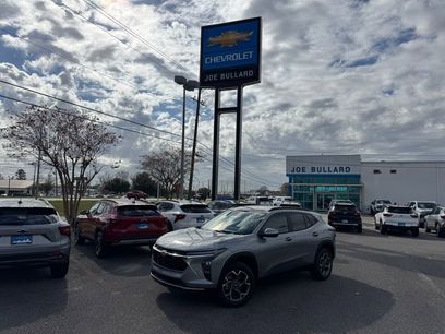 New 2026 Chevrolet Trax LT w/ Driver Confidence Package