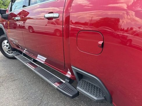 Used 2024 GMC Sierra 3500 Denali AWD/4WD image 18