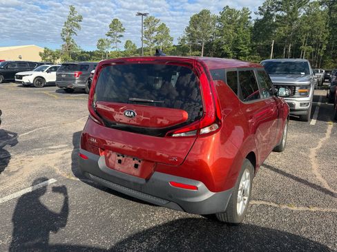 Used 2021 Kia Soul S FWD image 7