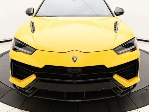 Used 2023 Lamborghini Urus Performante image 5