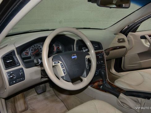 Used 2007 Volvo V70 2.4 FWD image 12