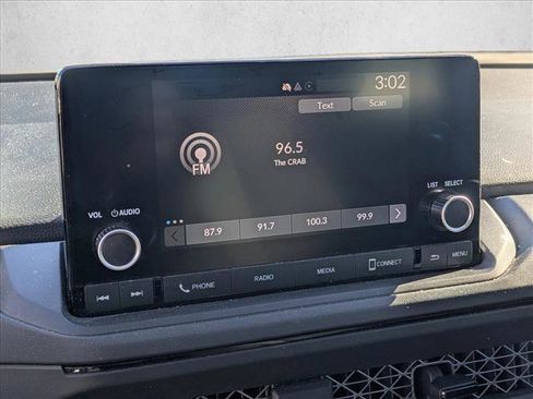 Used 2023 Honda Accord LX image 12