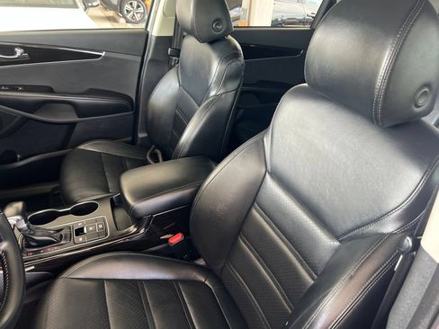 Used 2020 Kia Sorento EX FWD image 5