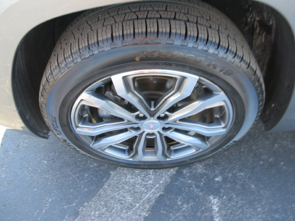 Used 2018 GMC Terrain Denali FWD image 15