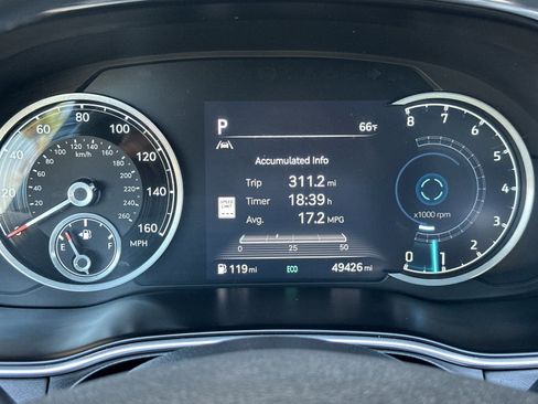 Used 2022 Genesis GV80 2.5T w/ Advanced Package 03 image 30