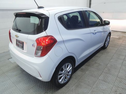 Used 2022 Chevrolet Spark LT image 9