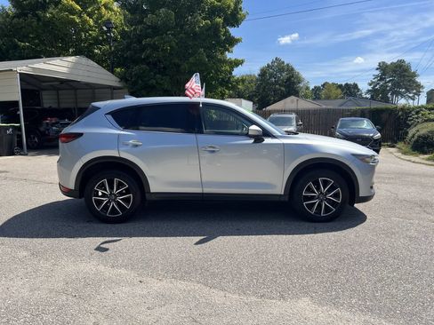 Used 2017 MAZDA CX-5 Grand Touring w/ Premium Package AWD/4WD image 4