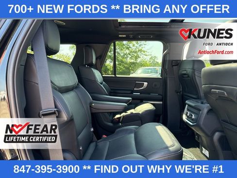 New 2025 Ford Expedition Platinum w/ Stealth Performance Package image 33