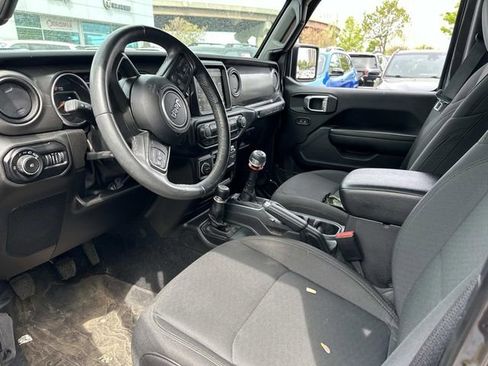 Certified 2022 Jeep Wrangler Unlimited Sport image 3