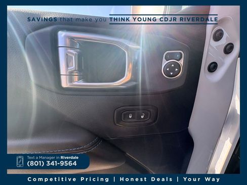 Used 2024 Jeep Wrangler High Altitude image 23