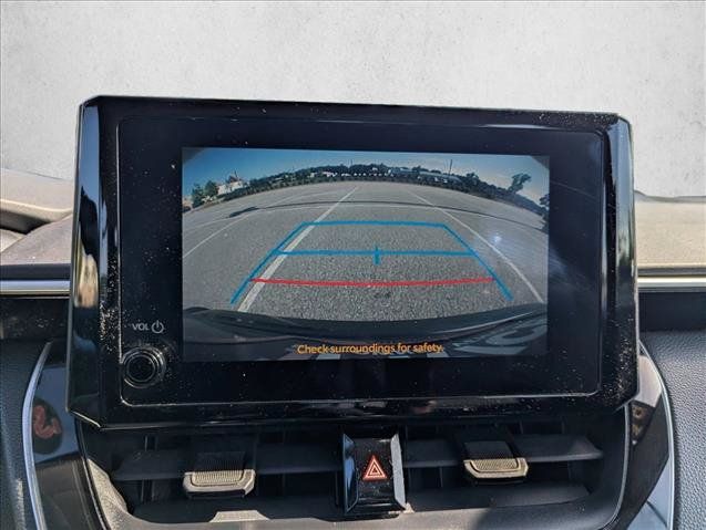 Used 2024 Toyota Corolla LE FWD image 18