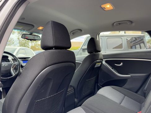 Used 2016 Hyundai Elantra GT w/ Option Group 02 image 34