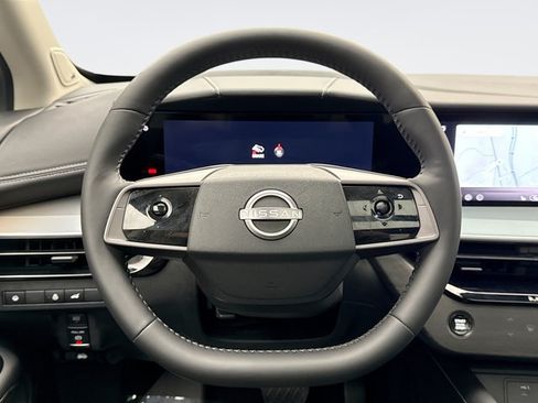Used 2025 Nissan Murano SL AWD/4WD image 12