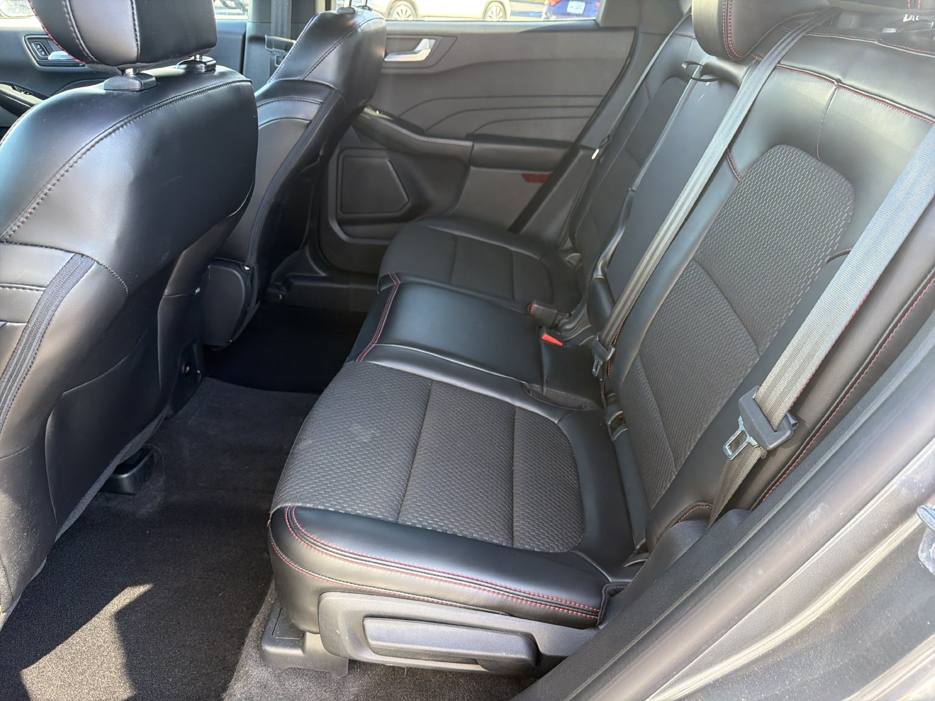 Certified 2024 Ford Escape ST-Line w/ Tech Pack #1 AWD/4WD image 23