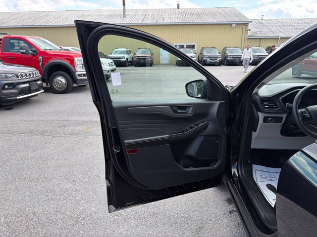 Used 2023 Ford Escape Active AWD/4WD image 17