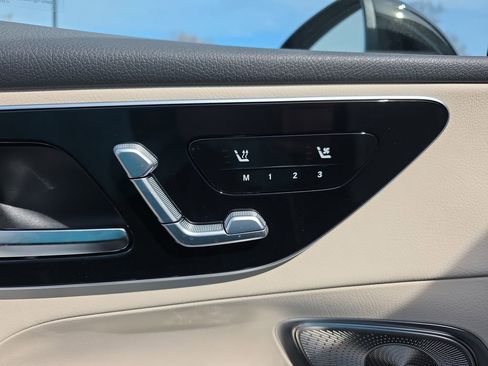 New 2026 Mercedes-Benz GLC 300 4MATIC image 11